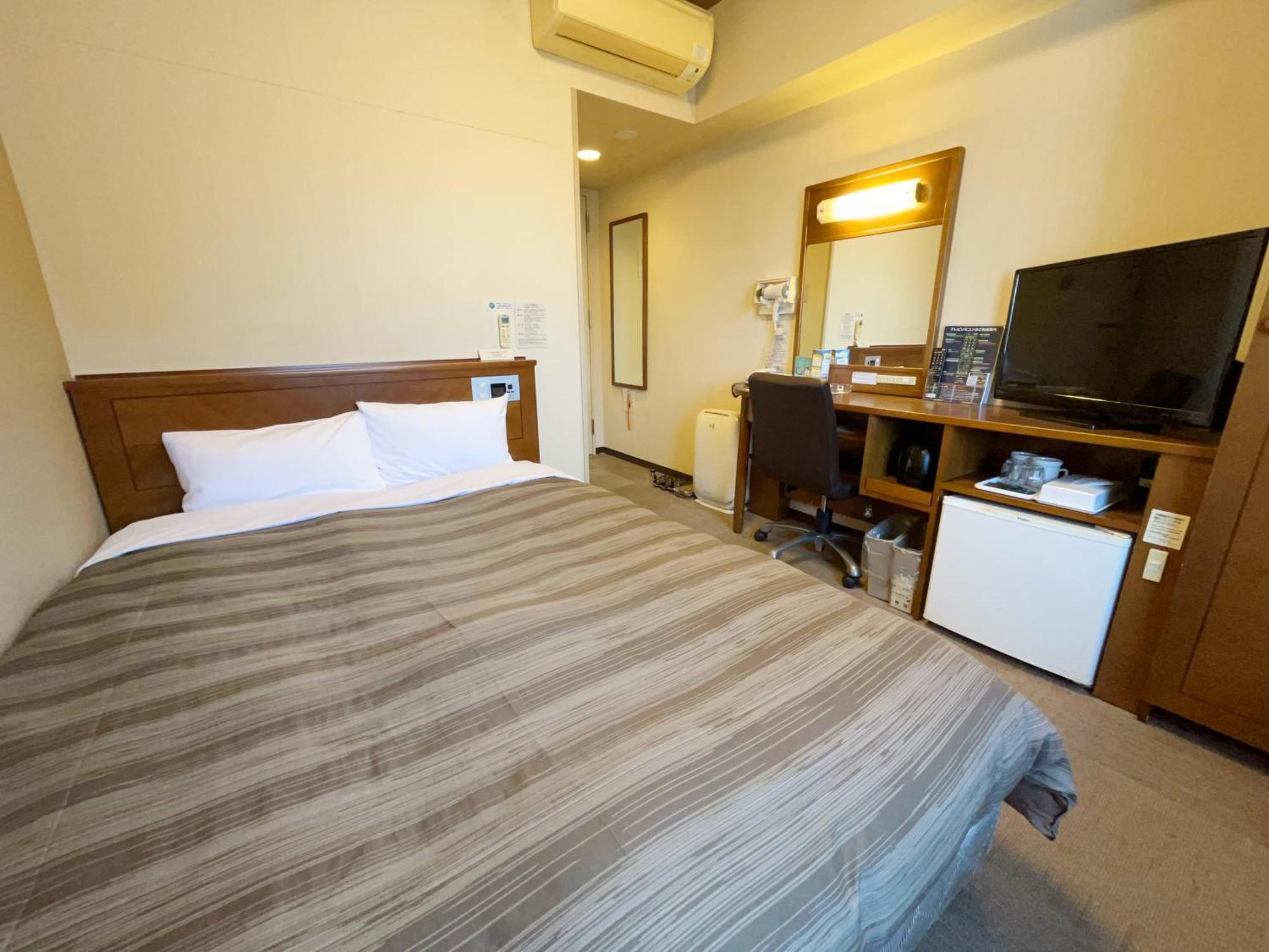 Hotel Route-Inn Ichinomiya Ekimae Bagian luar foto