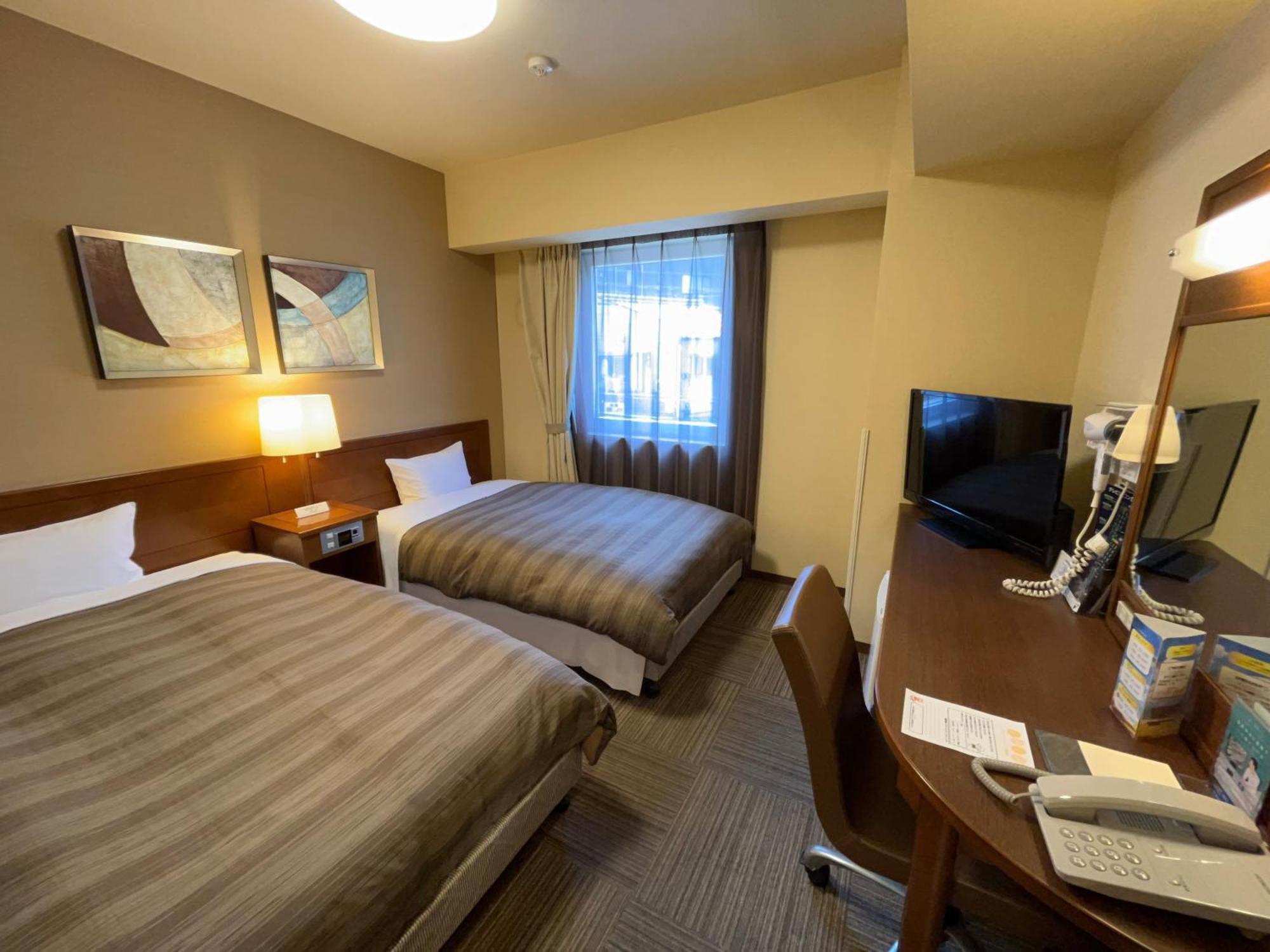 Hotel Route-Inn Ichinomiya Ekimae Bagian luar foto